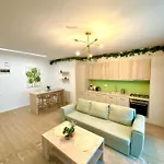 Apartment Loft Beautiful Mamaia